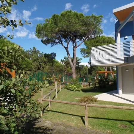 Apartment Pleasant Flat For Five 100 M From The Sea-bibione *