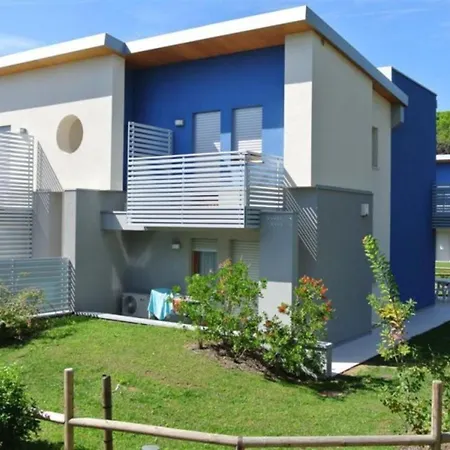 Apartment Pleasant Flat For Five 100 M From The Sea-bibione *