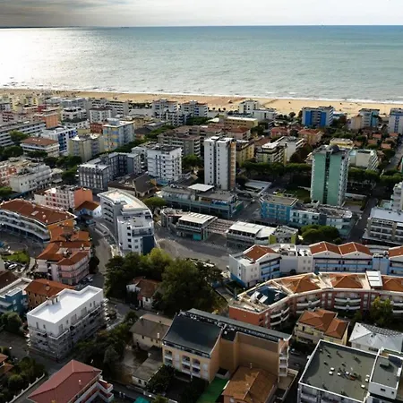 Pleasant Flat For Five 100 M From The Sea-bibione * Bibione